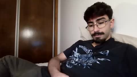 Snapshot of incubusszz chatting on 12-31-24, 03:45 incubus online show from 12-31-24, 03:45