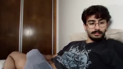 Snapshot of incubusszz chatting on 02-18-25, 10:05 incubus online show from 02-18-25, 10:05