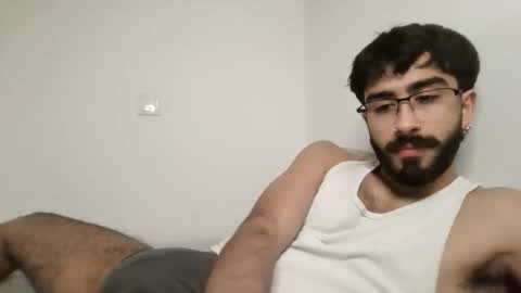 Snapshot of incubusszz chatting on 10-28-25, 02:15 incubus online show from 10-28-25, 02:15