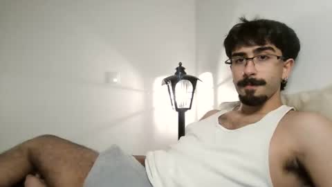 Snapshot of incubusszz chatting on 11-14-25, 03:05 incubus online show from 11-14-25, 03:05