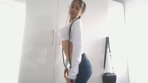 indanbella19 online show from 04-24-26, 05:10