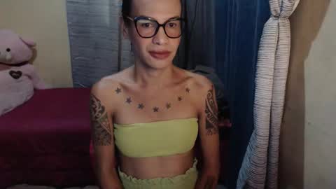 Pakay online show from 04-27-26, 06:44