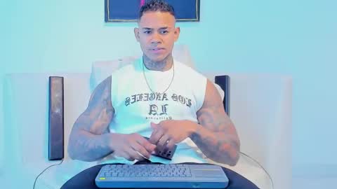 Jacobo online show from 10-13-25, 06:02