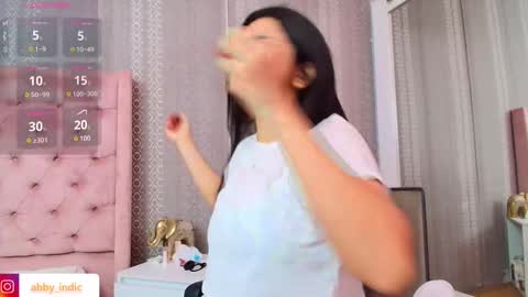 Indi Catalina online show from 02-25-25, 12:24