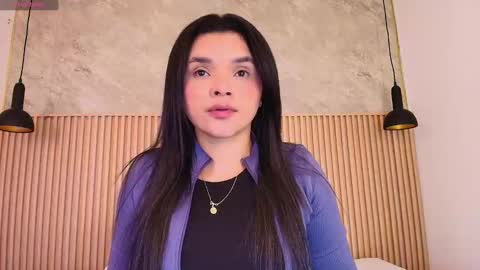 Indi Catalina online show from 10-23-25, 12:04