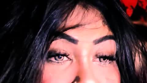 Bella Ambrosia online show from 11-26-25, 02:23