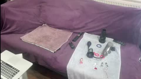 Snapshot of indian_exhibitionist chatting on 07-19-26, 04:11 indian_exhibitionist online show from 07-19-26, 04:11