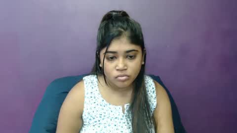 Snapshot of indian_rimmelx chatting on 01-17-25, 09:06 Melz online show from 01-17-25, 09:06
