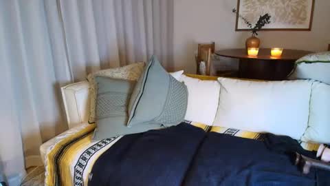 IndianaCooper - Showtimes - Mon-Fri 12pm and 930PM CST SatSun 930pm CST online show from 03-30-26, 02:01