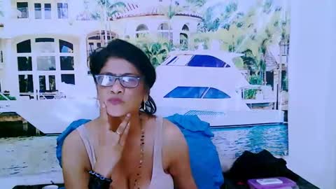 Femiez online show from 01-18-25, 12:57