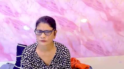 Femiez online show from 10-20-25, 05:30