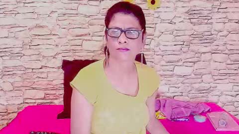 Snapshot of indianallure chatting on 03-24-26, 05:34 Femiez online show from 03-24-26, 05:34