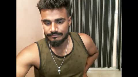 Snapshot of indianbull2023 chatting on 06-05-26, 01:45 indian slim boy with big for u online show from 06-05-26, 01:45