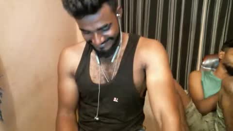 Snapshot of indianbull2023 chatting on 06-07-26, 03:49 indian slim boy with big for u online show from 06-07-26, 03:49