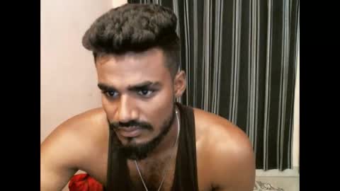 Snapshot of indianbull2023 chatting on 06-08-26, 03:29 indian slim boy with big for u online show from 06-08-26, 03:29