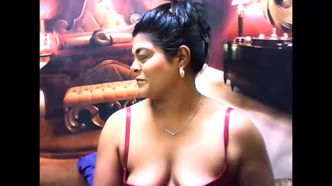 Snapshot of indiancherrypie chatting on 05-13-26, 06:11 indiancherrypie online show from 05-13-26, 06:11
