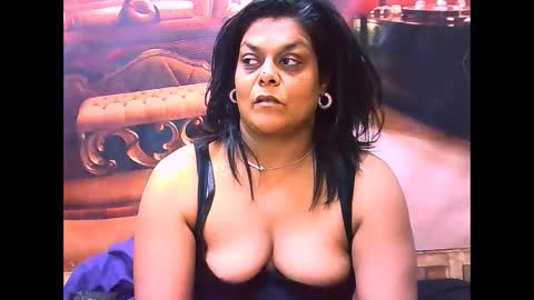 Snapshot of indiancherrypie chatting on 05-21-26, 06:53 indiancherrypie online show from 05-21-26, 06:53