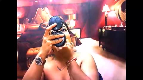 Snapshot of indiancherrypie chatting on 05-29-26, 06:33 indiancherrypie online show from 05-29-26, 06:33