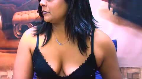 Snapshot of indiancherrypie chatting on 06-26-26, 06:40 indiancherrypie online show from 06-26-26, 06:40