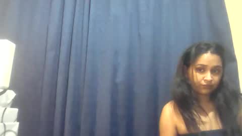Snapshot of indiancutiexo chatting on 10-14-25, 07:14 indiancutiexo online show from 10-14-25, 07:14