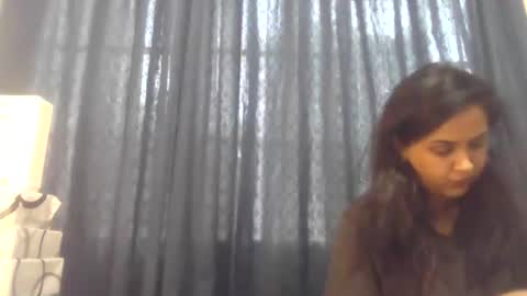 indiancutiexo online show from 10-16-25, 05:19