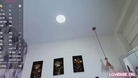 LITTLE AINHOA  online show from 12-31-24, 11:31