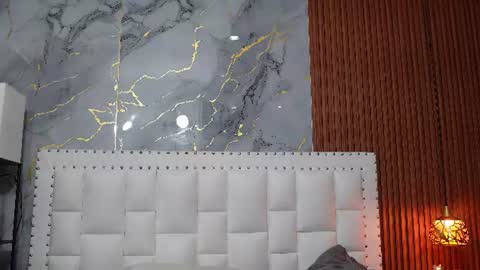 LITTLE AINHOA  online show from 07-10-26, 07:38