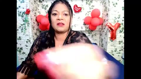 Snapshot of indiandelia chatting on 02-12-25, 06:51 indiandelia online show from 02-12-25, 06:51