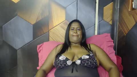 indiandeluxe online show from 11-24-25, 07:08