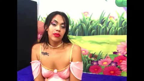 Lia online show from 10-23-25, 09:02