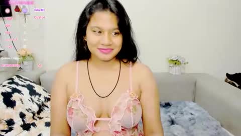 PARADISEQUEEN online show from 01-20-25, 02:25