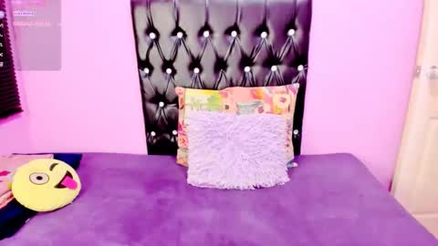 PARADISEQUEEN online show from 02-06-25, 05:03