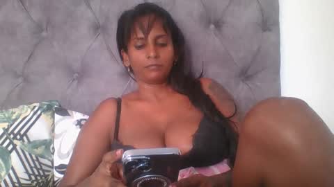 priya online show from 01-20-25, 01:00
