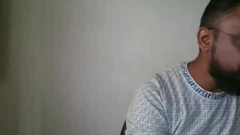 Snapshot of indianlover1433 chatting on 01-16-25, 07:49 Indian lover online show from 01-16-25, 07:49