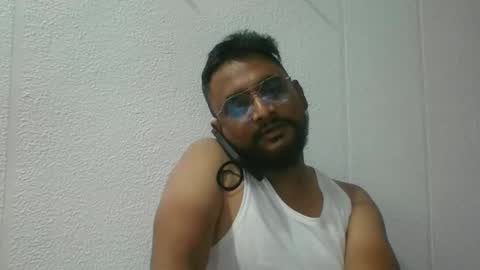 Snapshot of indianlover1433 chatting on 09-16-25, 06:03 Indian lover online show from 09-16-25, 06:03