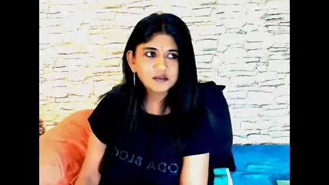 Mika online show from 09-30-25, 06:57