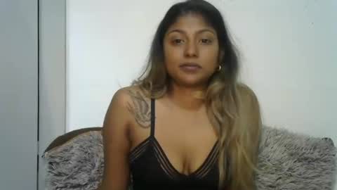 indianqtpie6 online show from 05-14-26, 06:09