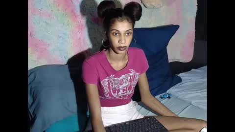 indianqueen5 online show from 11-28-25, 08:55