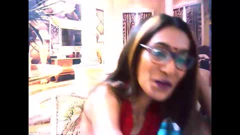 indianrebel4u2luv online show from 10-24-25, 05:48