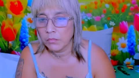 indianroxy27 online show from 07-30-26, 06:56
