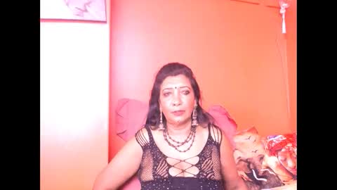 indiansarika65 online show from 02-19-26, 04:08