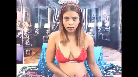 indiansexyass4u2luv online show from 02-26-26, 09:14