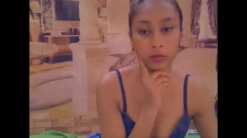 indiansexybutt4u2luv online show from 02-03-26, 06:40