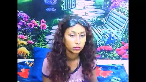 indiansexybutt4u2luv online show from 02-09-26, 06:45