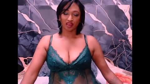 Snapshot of indianspicy69 chatting on 09-26-25, 07:07 Shreya online show from 09-26-25, 07:07