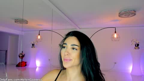 Hellen online show from 12-10-24, 11:54