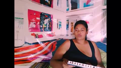 Snapshot of indianyummy chatting on 02-17-25, 07:58 Kajol online show from 02-17-25, 07:58