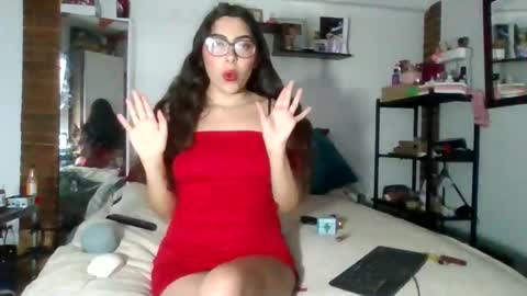 Snapshot of indica_sativa111 chatting on 09-13-25, 04:23 indica sativa online show from 09-13-25, 04:23