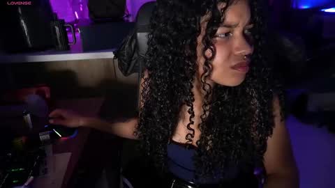 Snapshot of indicasatan chatting on 09-12-25, 11:37 Indicasatan online show from 09-12-25, 11:37