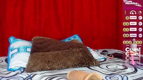 Indi  online show from 12-18-24, 10:02